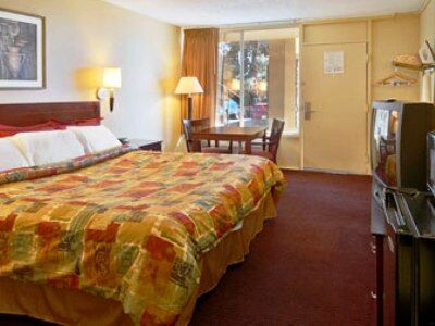 Americas Best Value Inn Orlando, Fl Williamsburg Habitación foto